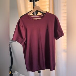 Tommy Hilfiger Men’s large slim fit T-shirt